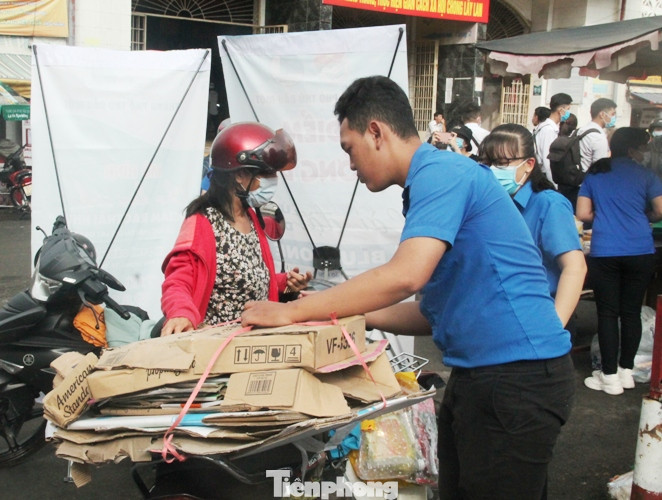 Tuổi trẻ Bình Dương vì môi trường xanh, chung tay đẩy lùi COVID-19 ảnh 10