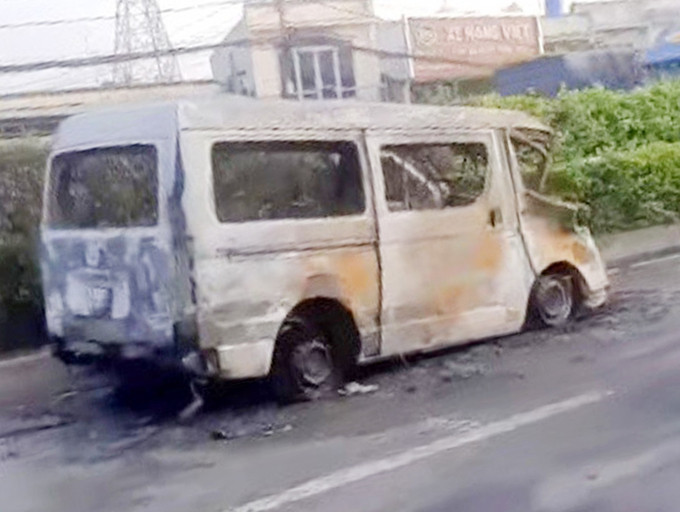 Hỗn chiến vì vào nhầm phòng karaoke ảnh 2