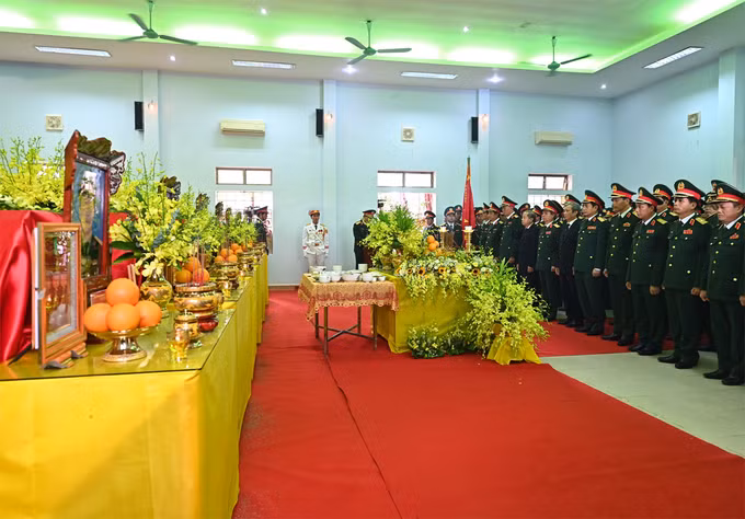 Những hình ảnh xúc động trong lễ truy điệu 13 chiến sĩ hy sinh ảnh 1