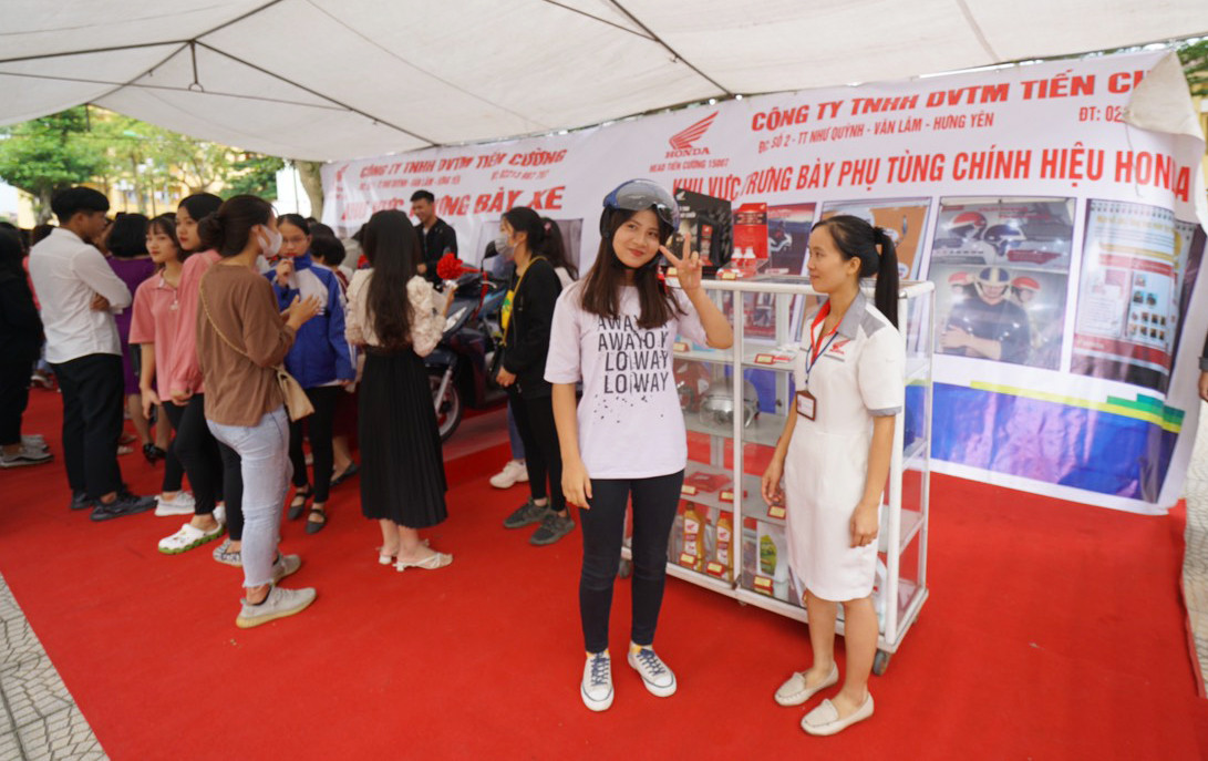 HEAD Tiến Cường: Chương trình Tập huấn kiến thức và Kỹ năng lái xe an toàn ảnh 13