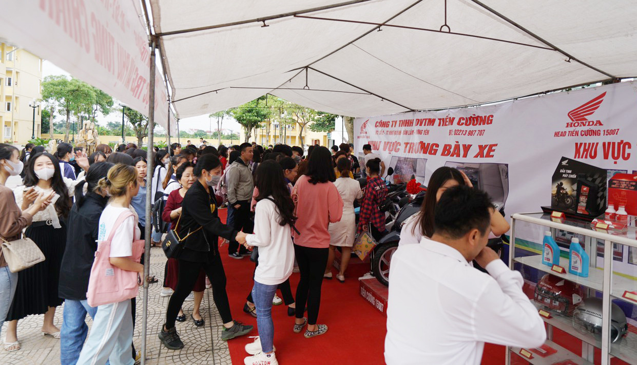 HEAD Tiến Cường: Chương trình Tập huấn kiến thức và Kỹ năng lái xe an toàn ảnh 12