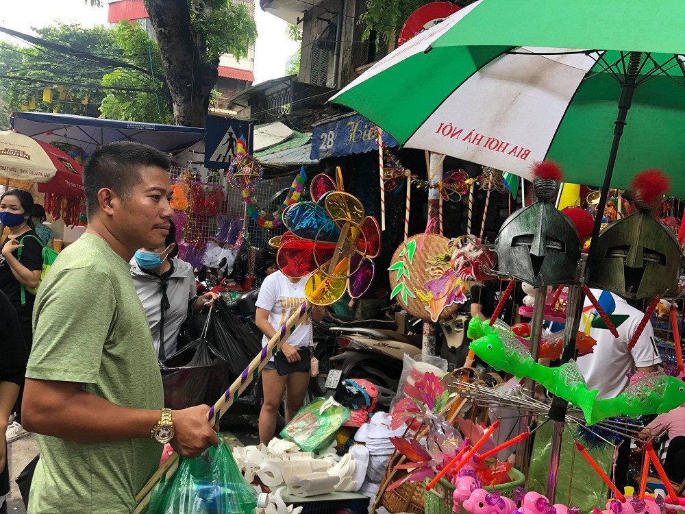 Đồ chơi Trung thu truyền thống được ưa chuộng trở lại ảnh 3