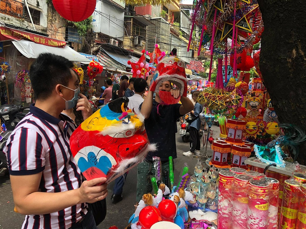 Đồ chơi Trung thu truyền thống được ưa chuộng trở lại ảnh 5