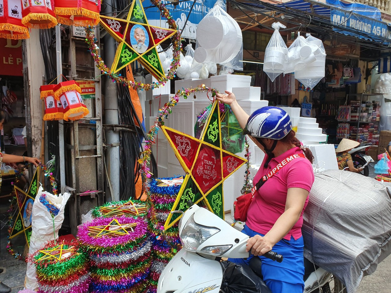 Đồ chơi Trung thu truyền thống được ưa chuộng trở lại ảnh 9