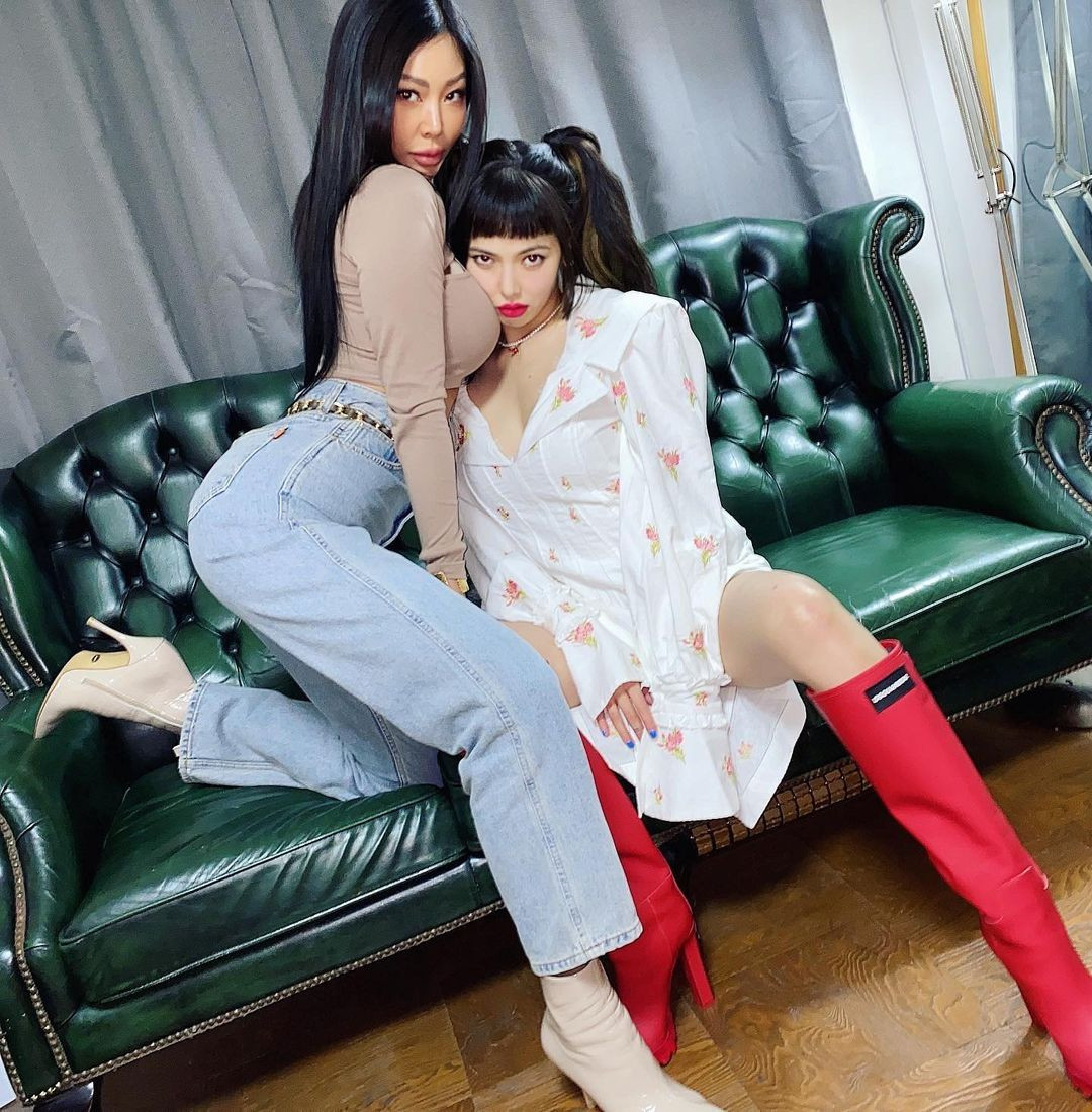 ‘Nữ hoàng gợi cảm’ Hàn gây tranh cãi với video hậu trường chụp ảnh nội y cùng bạn trai ảnh 6