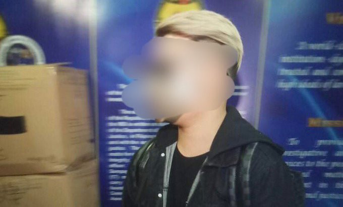 Vị khách thứ 13 trong vụ á hậu Philippines trình diện cảnh sát ảnh 1