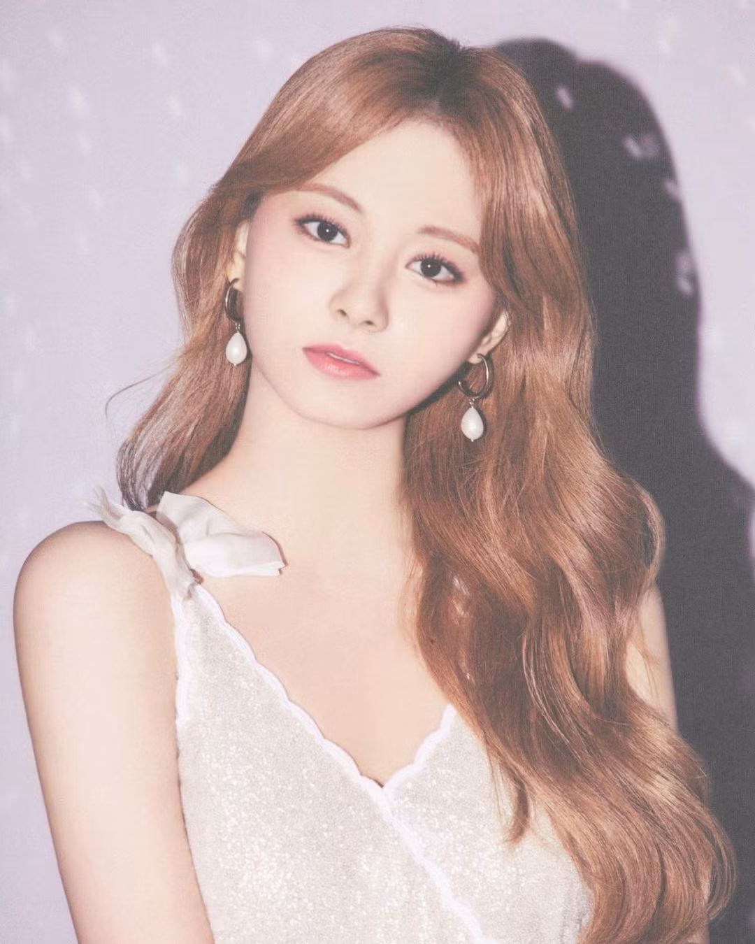 Nữ idol K-pop sở hữu gương mặt được phụ nữ Nhật Bản khao khát nhất ảnh 3