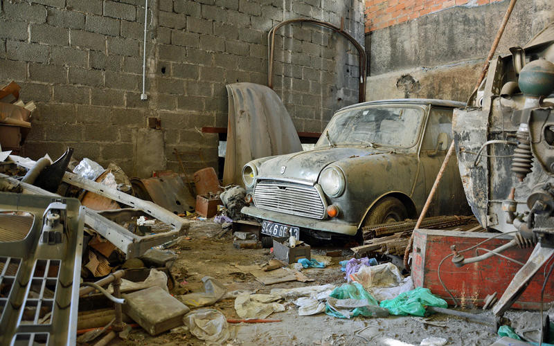 Khám phá những xế hộp bị bỏ hoang trên khắp thế giới ảnh 9