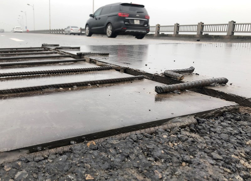 Xử lý 'bẫy giao thông' trên cầu Vĩnh Tuy như thế nào? ảnh 1