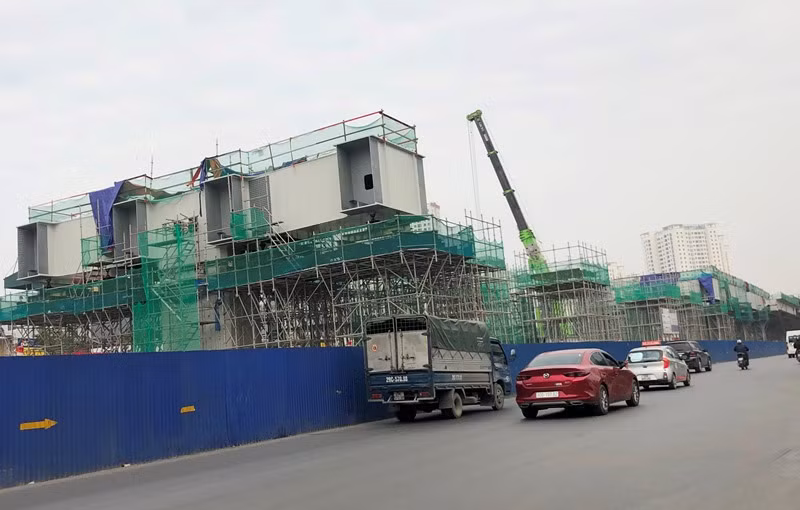 Đường tắc nhưng công trường giao thông vẫn 'nguội lạnh' sau Tết ảnh 9