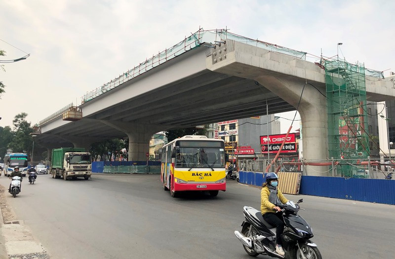 Đường tắc nhưng công trường giao thông vẫn 'nguội lạnh' sau Tết ảnh 8