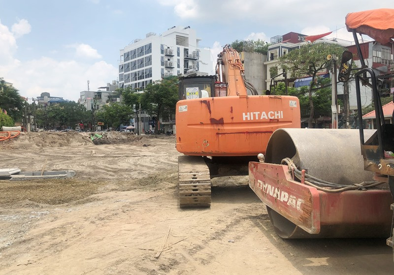 Cận cảnh 'điểm nghẽn' vắt qua 3 nhiệm kỳ trên trục Văn Cao - Hồ Tây vừa đục thông ảnh 9