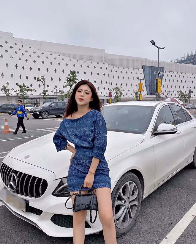 Khi bạn đang bận lên mạng tán dóc mỗi ngày, nhiều gái đẹp đã có nhà có xe từ năm 19 tuổi - Ảnh 19.