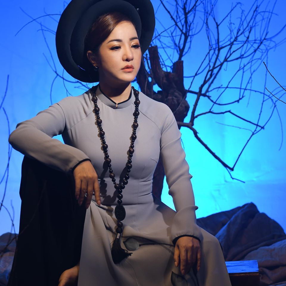 Thúy Nga phản ứng ra sao khi bị kêu “nghệ sĩ mà đi ăn tiền trợ cấp?” ảnh 1