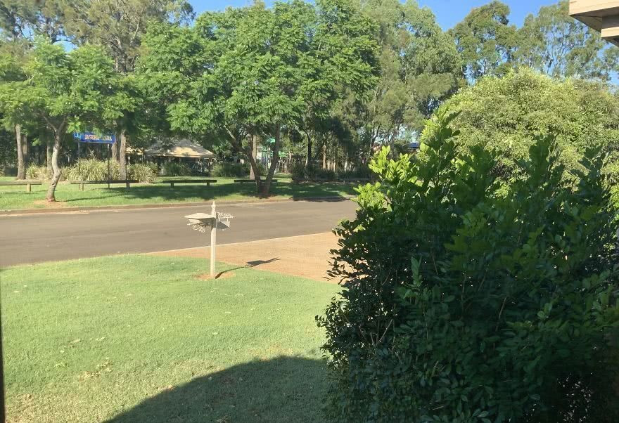 [Hot trend] Thử thách thời COVID-19: Hãy chụp phong cảnh bên ngoài cửa sổ nhà bạn ảnh 7