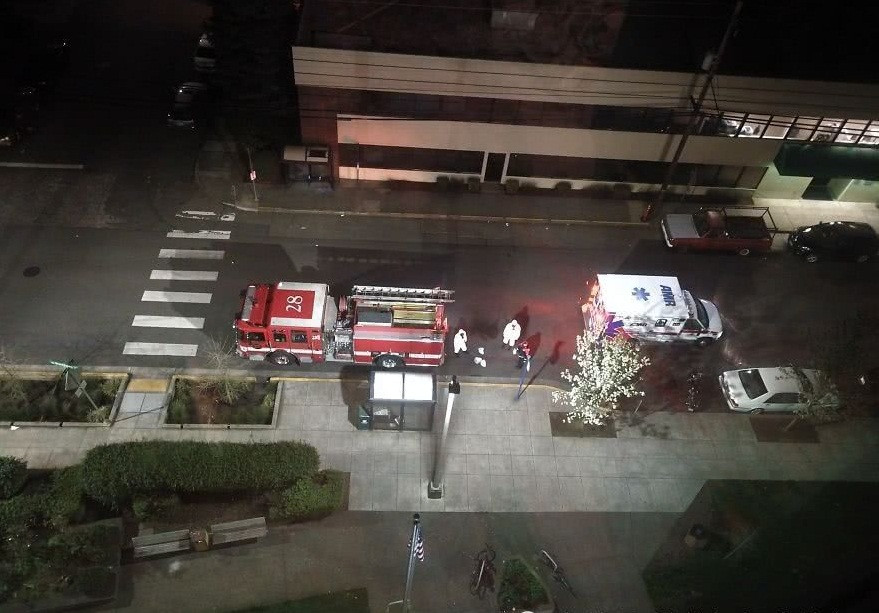 [Hot trend] Thử thách thời COVID-19: Hãy chụp phong cảnh bên ngoài cửa sổ nhà bạn ảnh 9