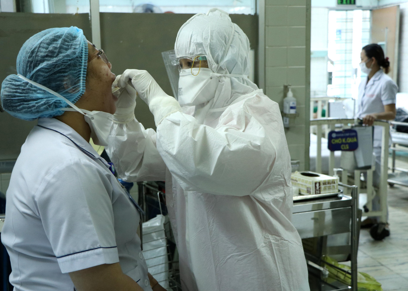 Nam nhân viên bán xăng ở Hải Dương dương tính SARS-CoV-2 ảnh 1 Nam nhân viên bán xăng ở Hải Dương dương tính SARS-CoV-2 ảnh 1