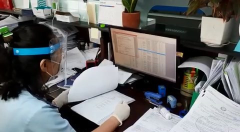 Lô vắc xin COVID-19 vừa về TPHCM trị giá bao nhiêu? ảnh 1