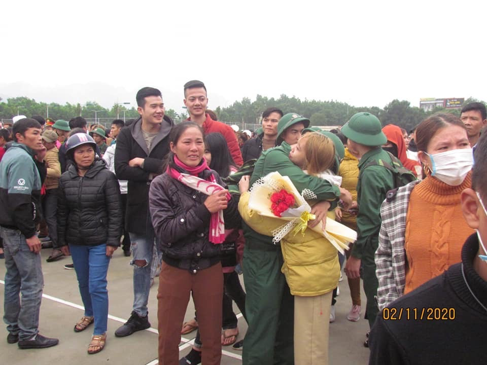 Hơn 3500 thanh niên Thanh Hoá lên đường nhập ngũ ảnh 3