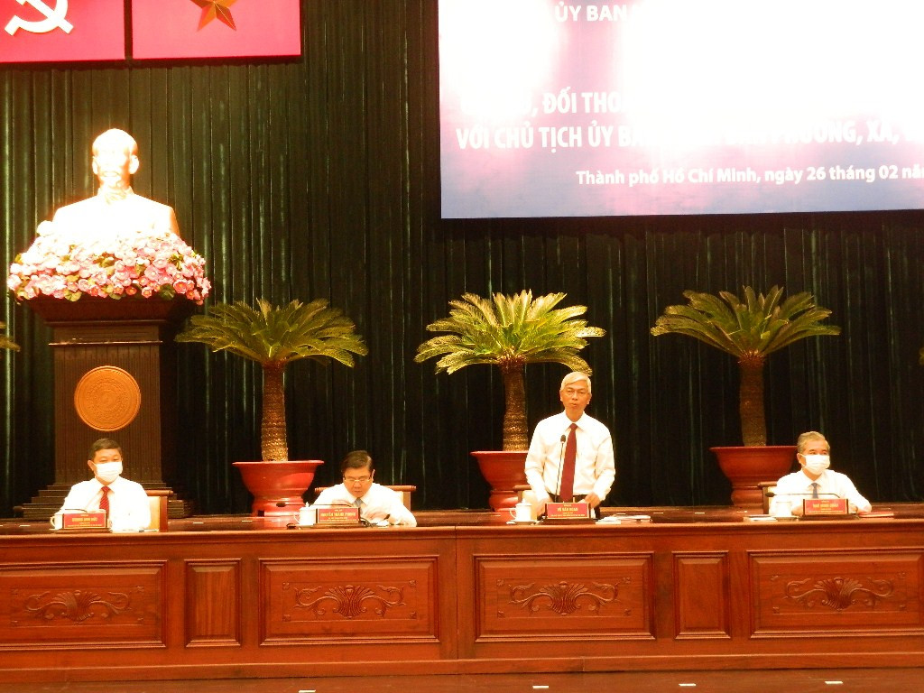 Nhiều phường ở TPHCM xin tăng biên chế, lập sàn giao dịch công chức ảnh 2