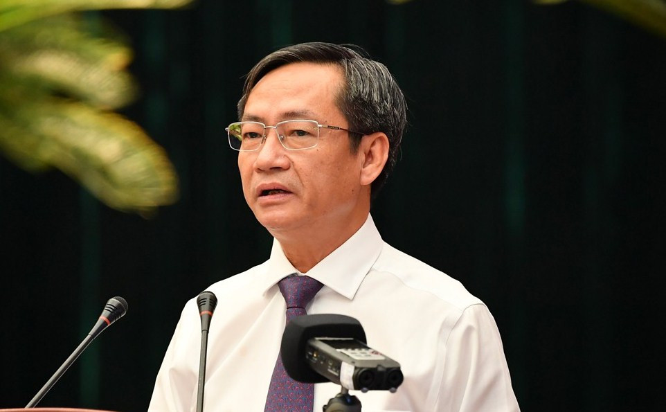 Nửa đêm, Chủ tịch TPHCM bị dân gọi phàn nàn về 'hung thần' karaoke ảnh 2