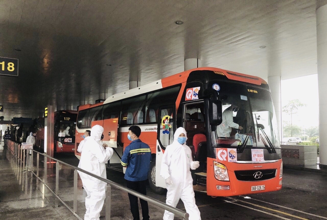 Tiếp nhận, cách ly 104 chuyên gia nước ngoài đến Thanh Hoá ảnh 1