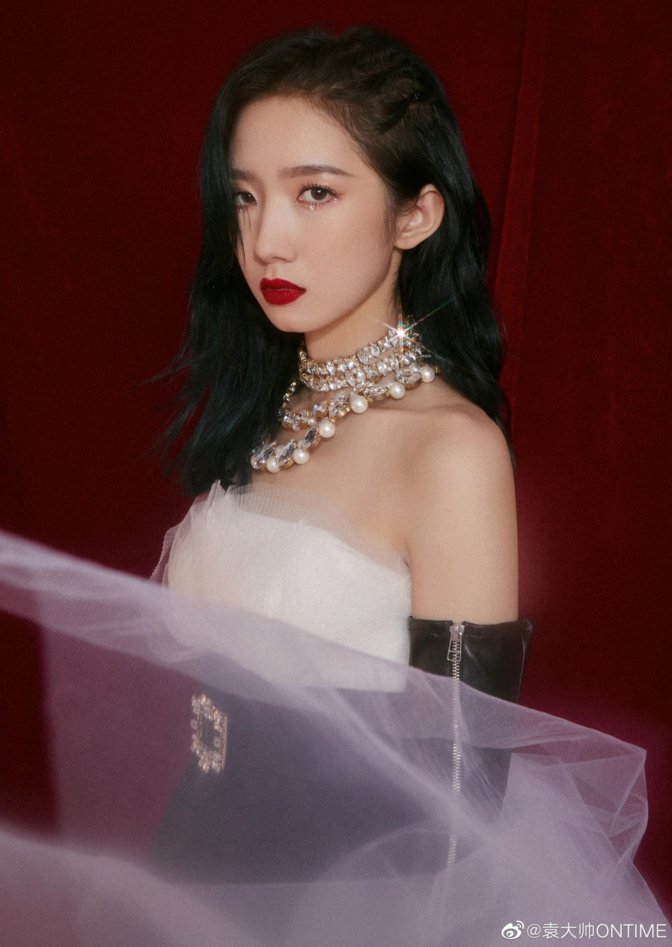 Loạt mỹ nhân Hoa ngữ khoe sắc vóc cực phẩm tại sự kiện Lễ độc thân ảnh 22