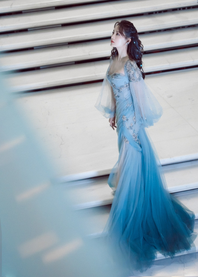 Loạt mỹ nhân Hoa ngữ khoe sắc vóc cực phẩm tại sự kiện Lễ độc thân ảnh 7