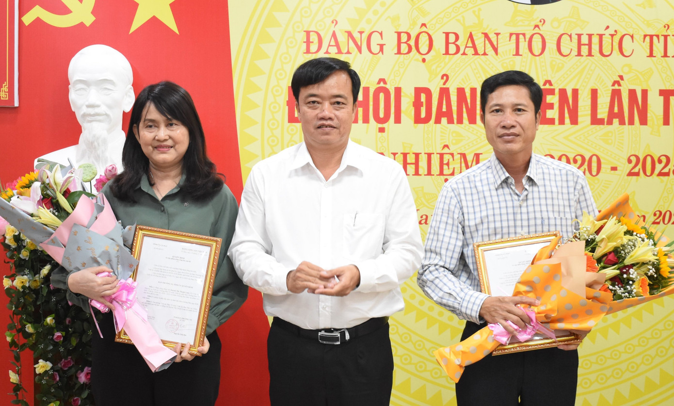 Điều động, bổ nhiệm nhiều cán bộ chủ chốt tỉnh Cà Mau ảnh 1