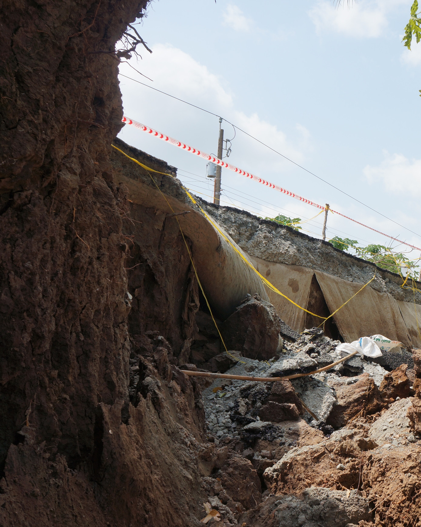 Lại sụp lún kinh hoàng tại Cà Mau ảnh 6