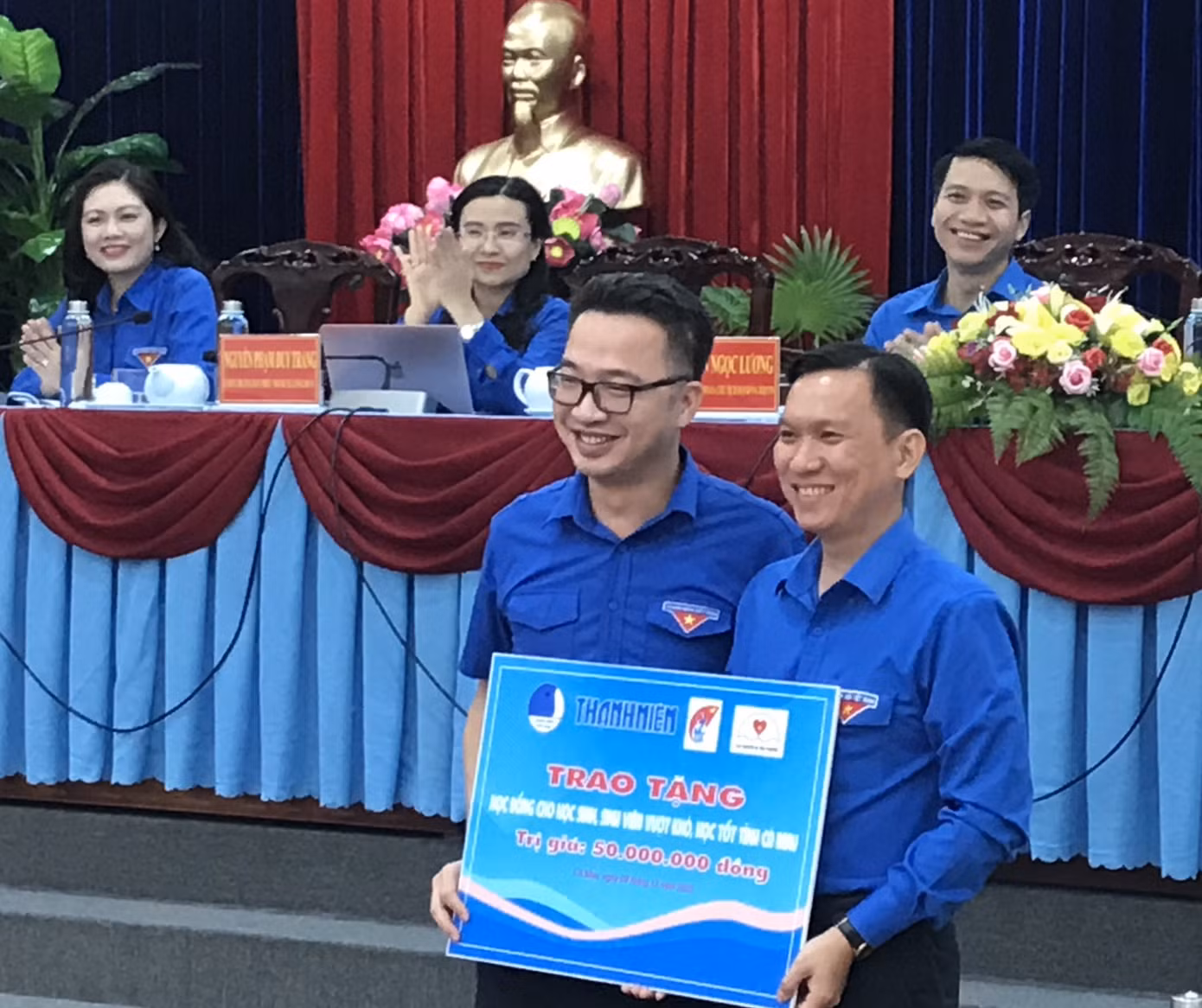 Tuổi trẻ Tây Nam bộ 'Tự hào tiến bước dưới cờ Đảng' ảnh 2
