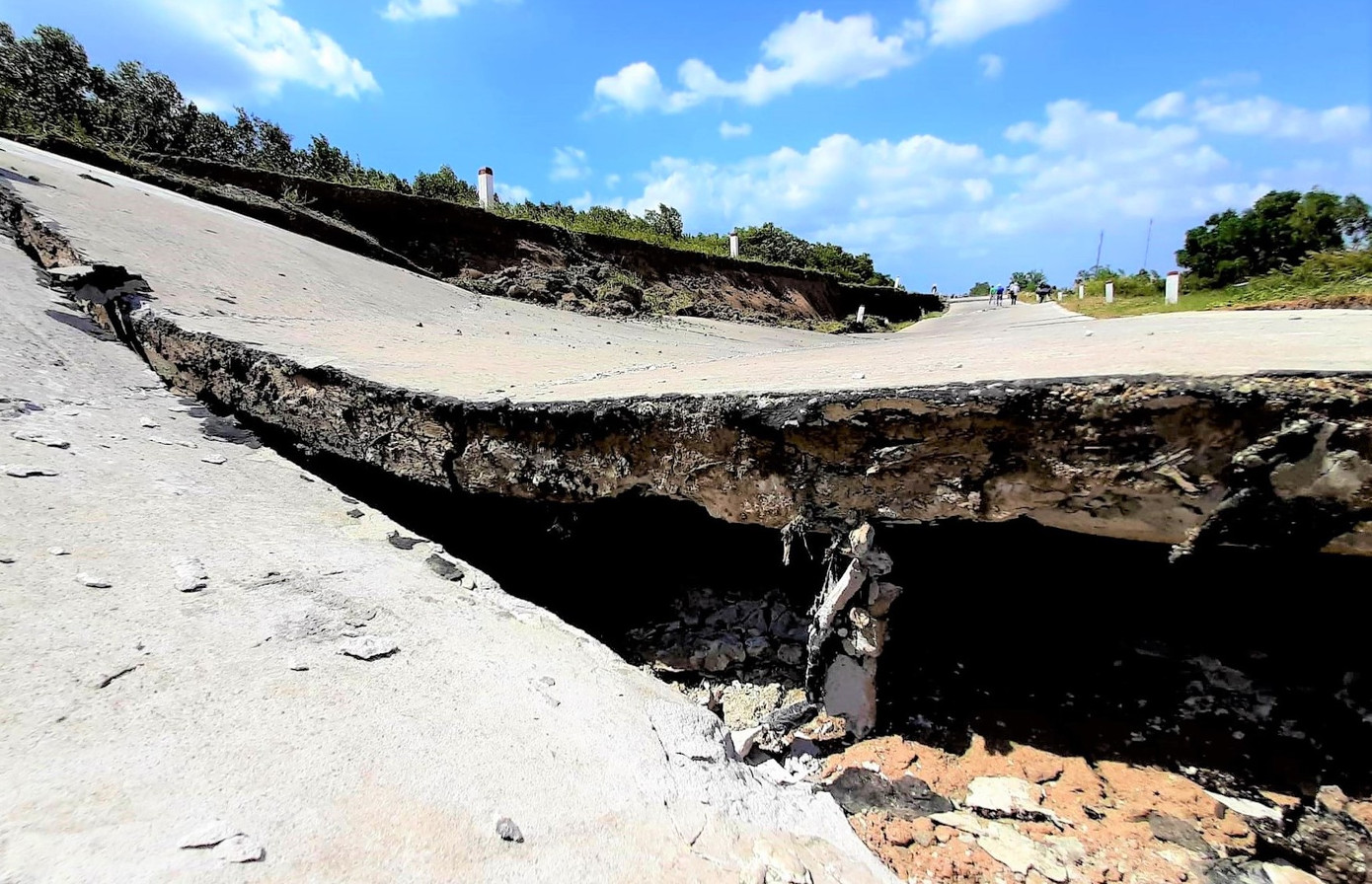 Sụt lún kinh hoàng vùng ngọt hoá Cà Mau ảnh 6