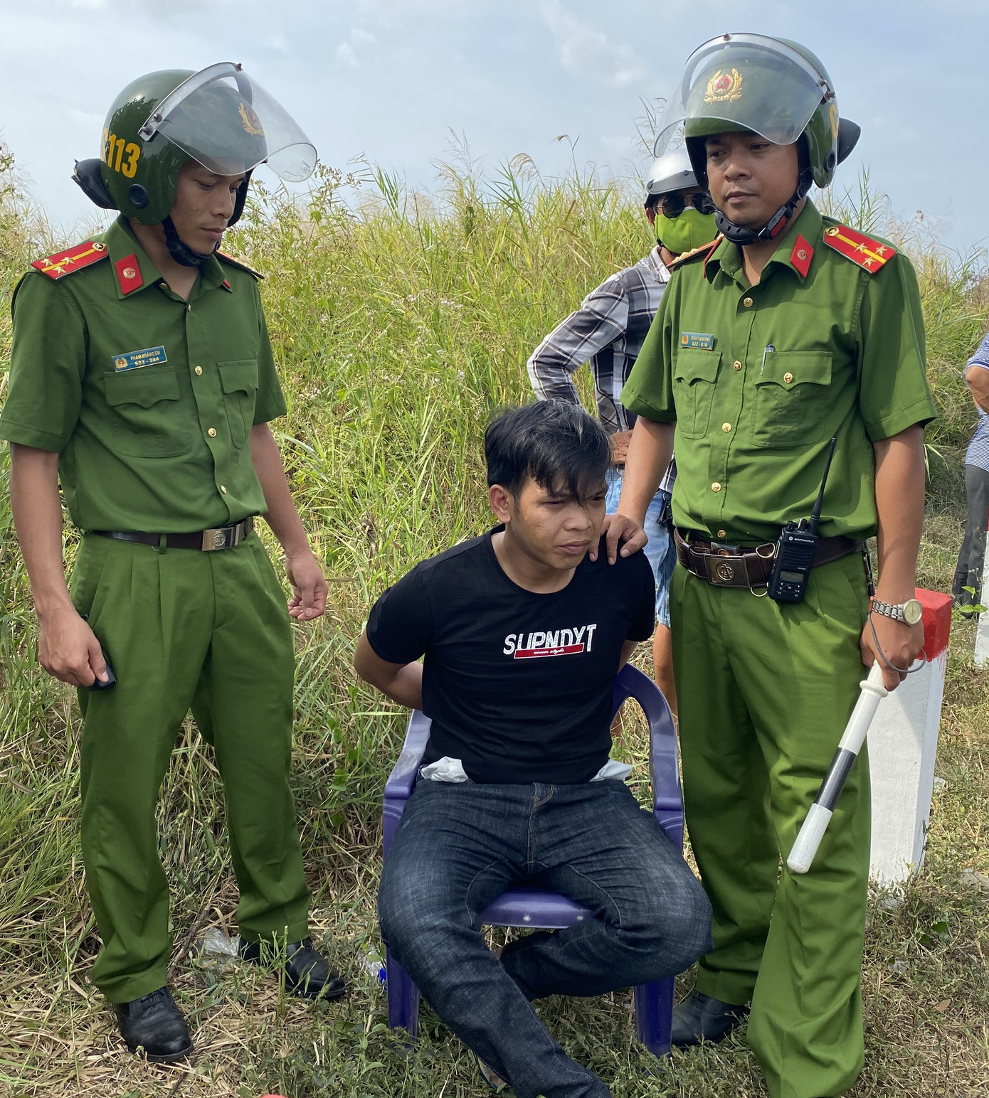 Cà Mau bắt vụ vận chuyển ma túy lớn ảnh 2