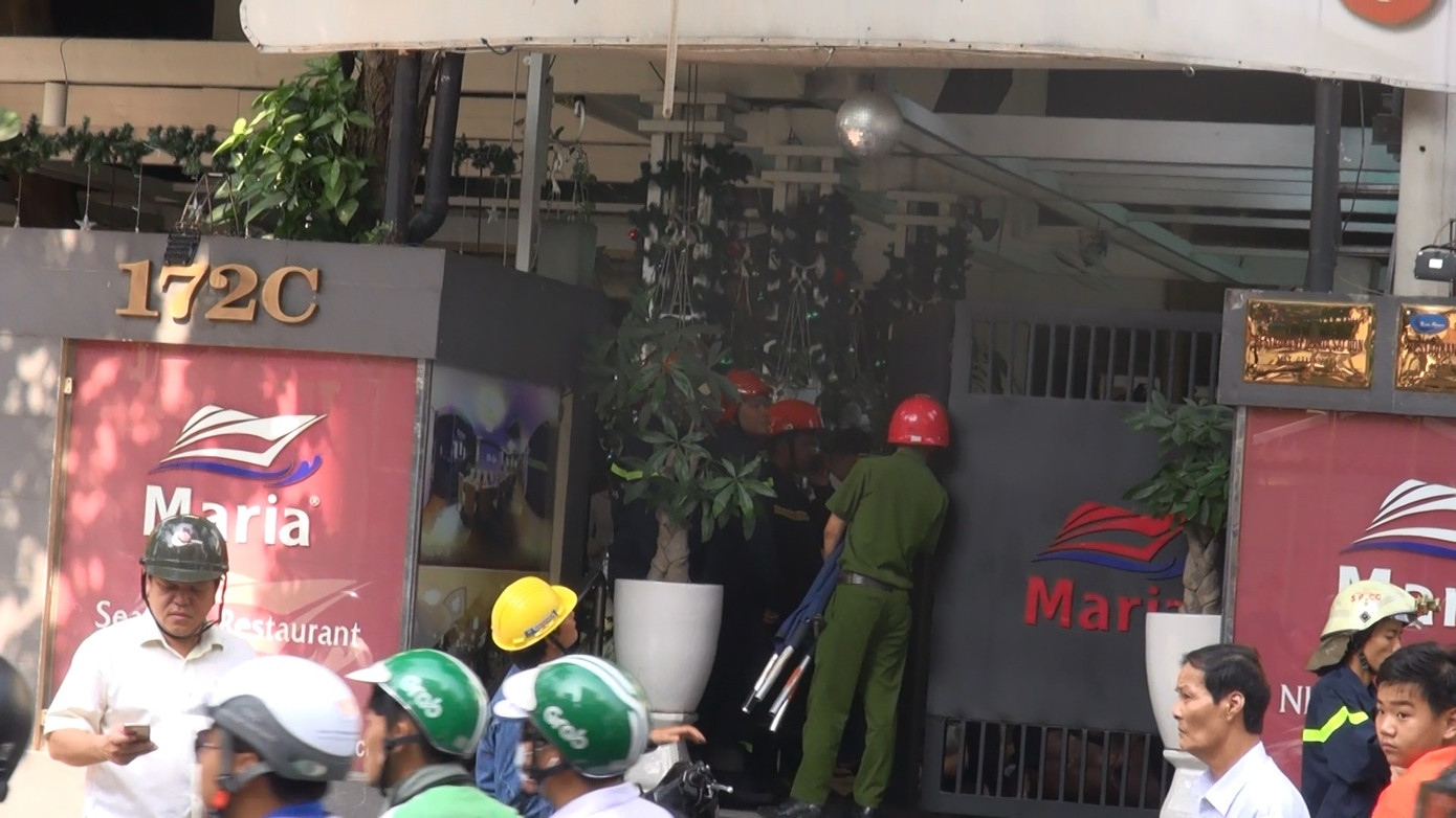 Nổ trạm biến áp ở Sài Gòn, nam thanh niên bị cháy đen ảnh 1