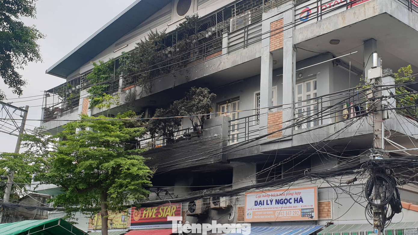 Ám ảnh hiện trường vụ cháy nhà trong đêm, 3 người chết ở Sài Gòn ảnh 6