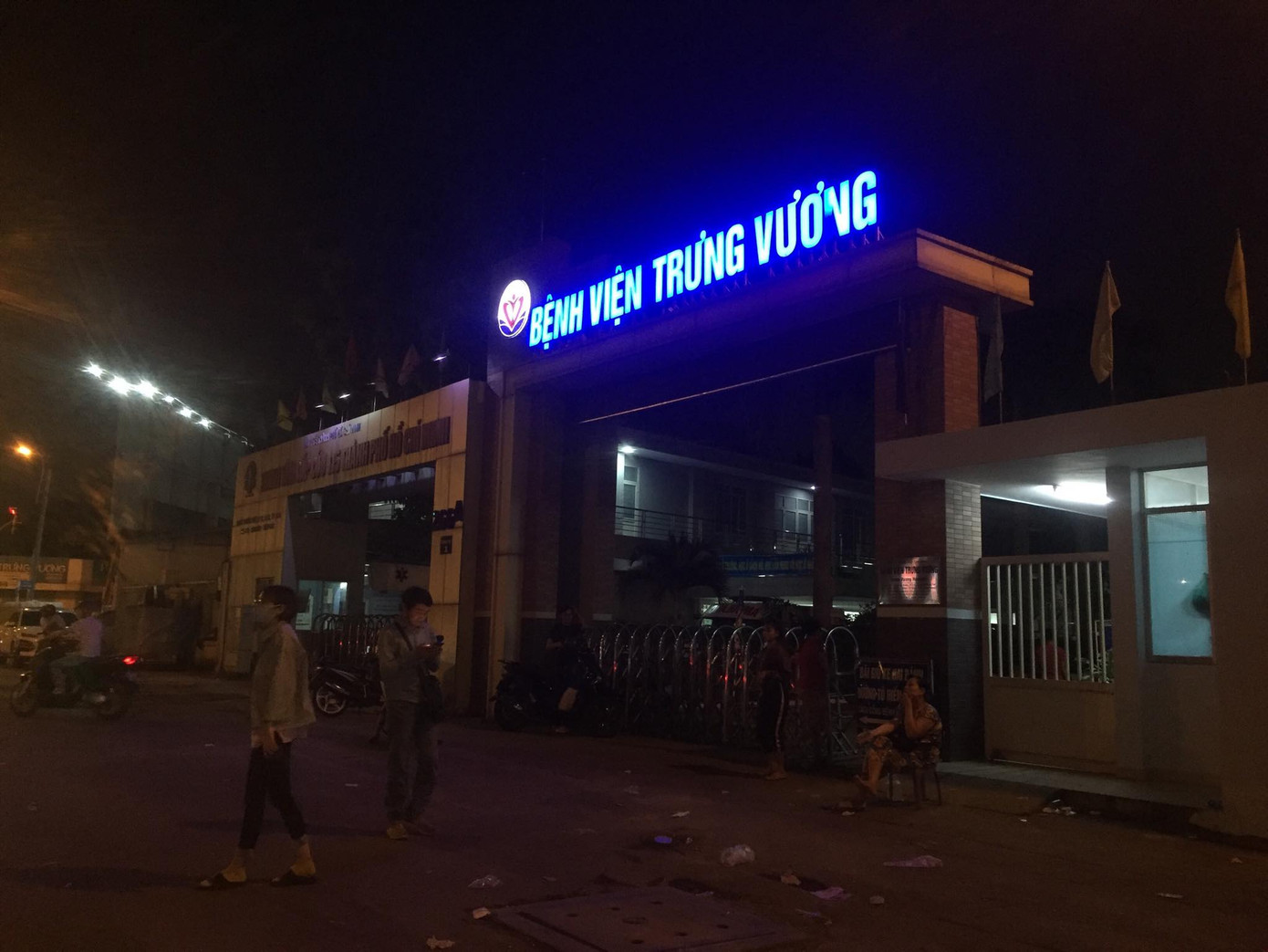 Nổ súng trong bệnh viện Trưng Vương, 1 người thương nặng ảnh 1