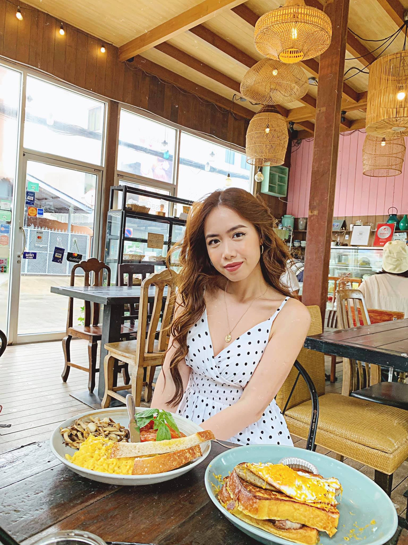 Nữ chính “Người Ấy Là Ai” tập 11: Cựu sinh viên RMIT, bạn thân của ca sĩ nổi tiếng! ảnh 3