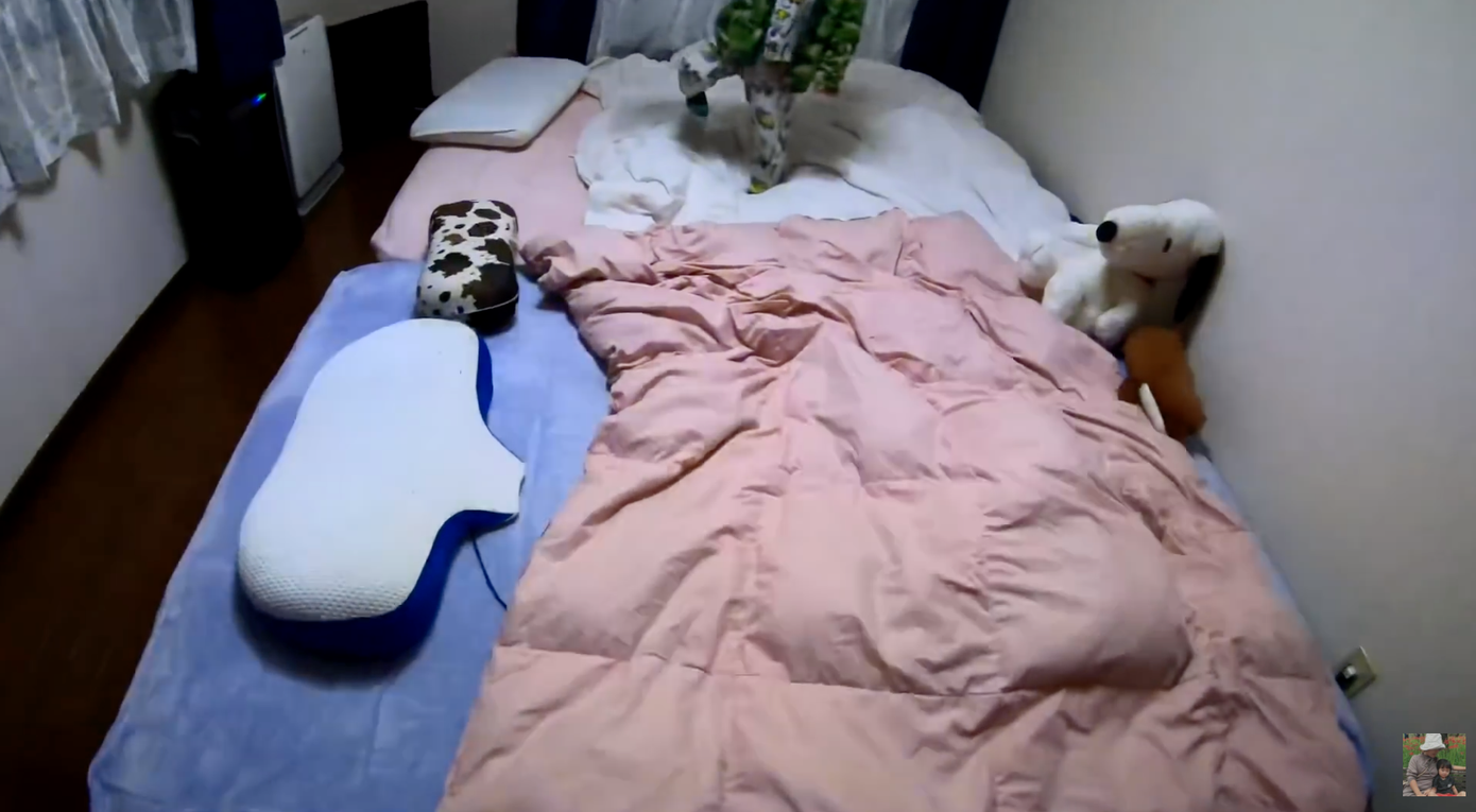 Không chỉ tiết lộ những bất đồng trong hôn nhân, Quỳnh Trần JP còn chia sẻ về phòng trọ cũ xập xệ ảnh 9