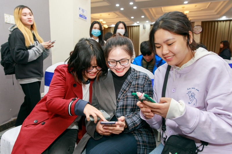 Giải đấu chứng khoán giả lập cho sinh viên: Tổng giải thưởng lên đến 210 triệu đồng ảnh 1