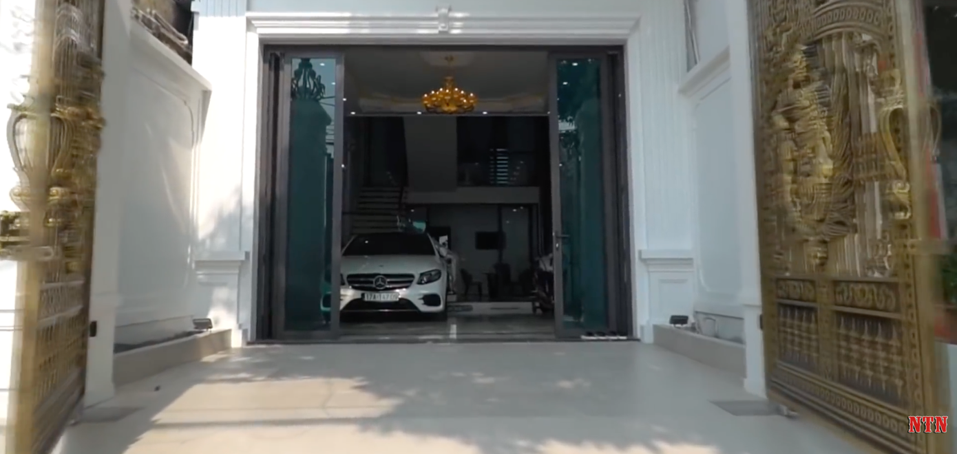 Cơ ngơi “khủng” của YouTuber NTN: Căn nhà màu trắng 4 tỷ nằm giữa thành phố Thái Bình ảnh 7