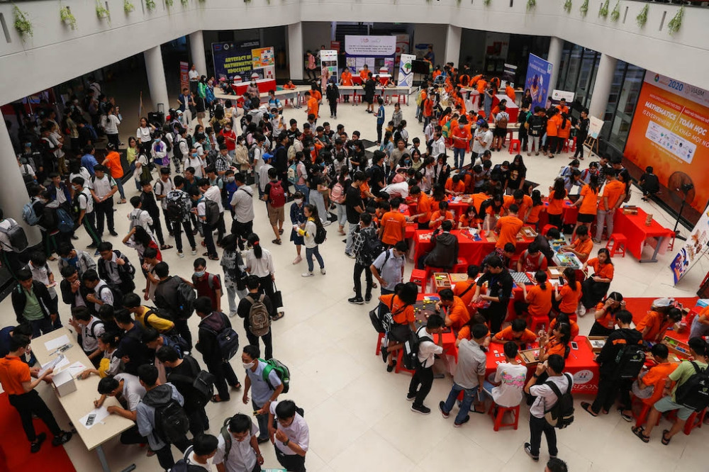 Giáo sư Ngô Bảo Châu: “Muốn học Toán giỏi cần nắm kĩ những bài Toán cơ bản“ ảnh 2