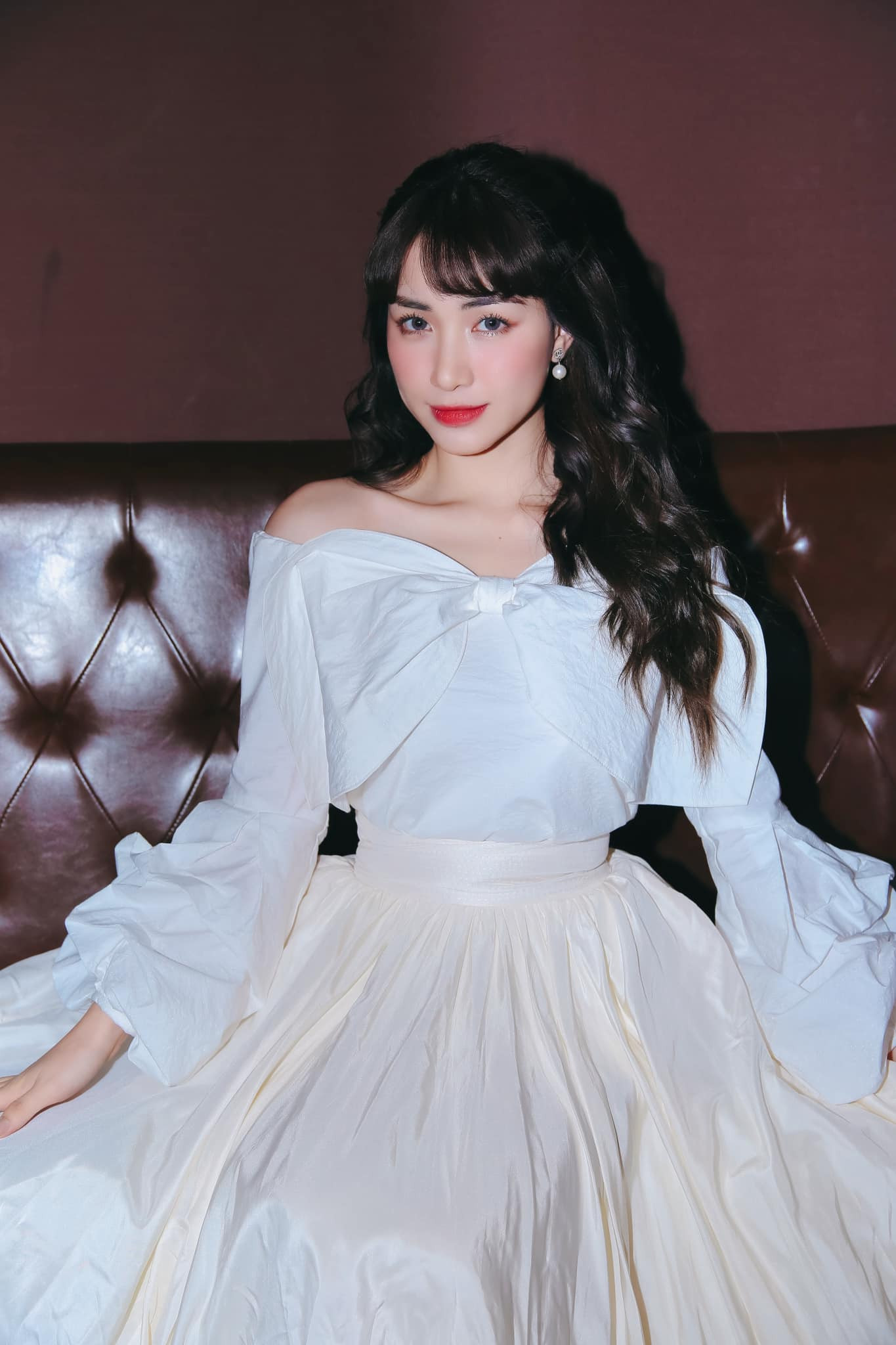 Hoà Minzy tậu thêm căn hộ mới ở Hà Nội, tuy nhỏ nhưng vẫn lộng lẫy như cung điện ảnh 1