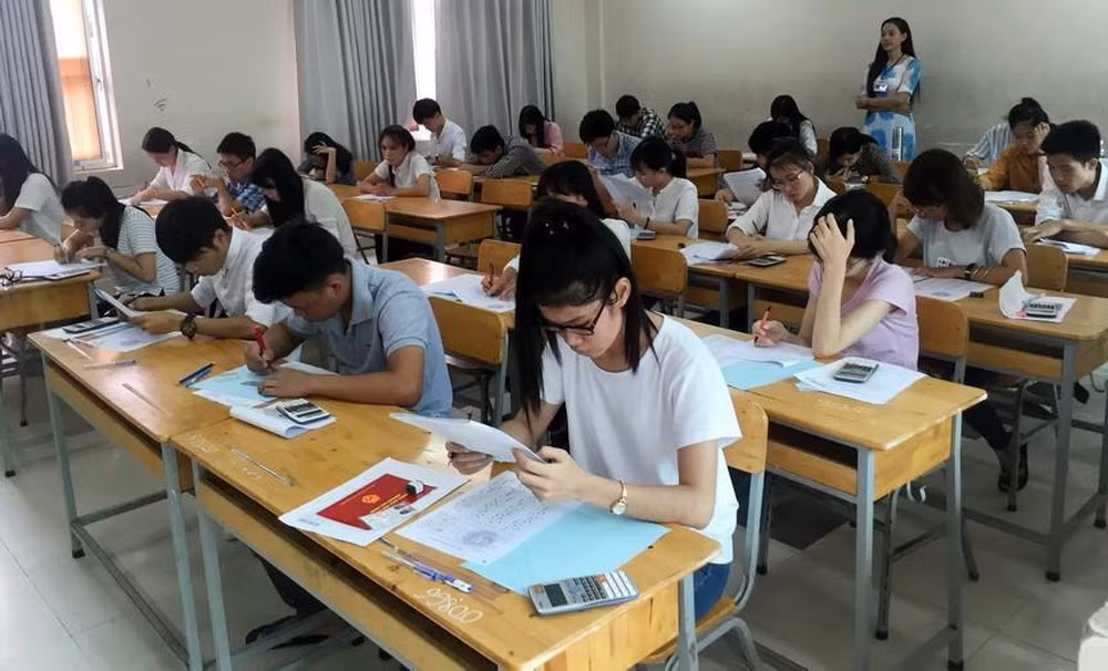 Bạn đã biết chưa: Từ 11/10, học sinh THCS và THPT không còn bài kiểm tra 1 tiết ảnh 1