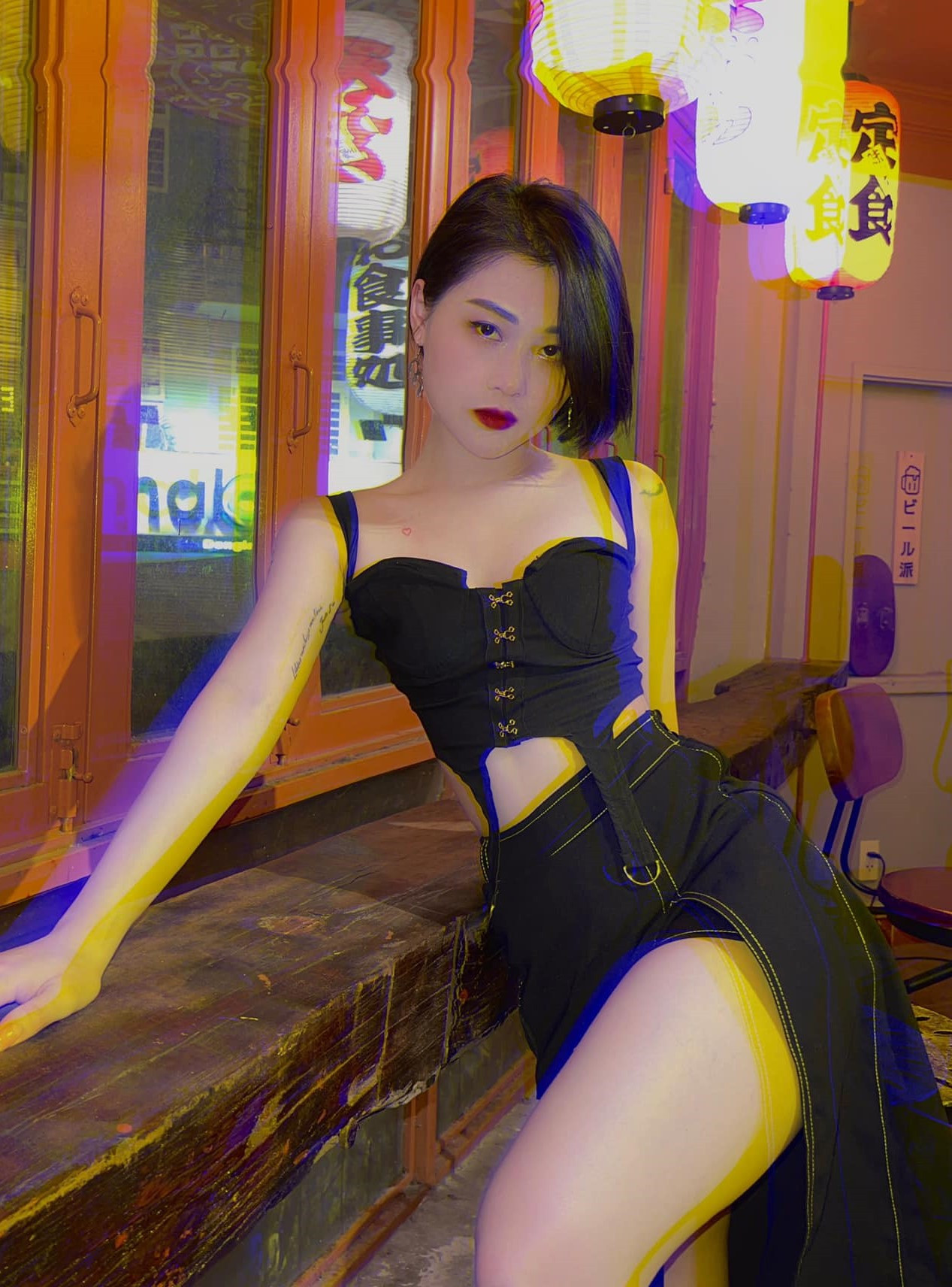 Ngày 8/3 của loạt streamer xinh đẹp: Người chờ đợi điều lãng mạn, người tự an ủi bản thân ảnh 2