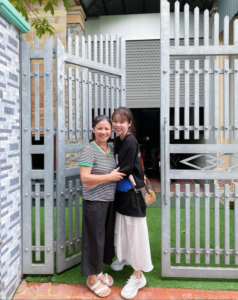 Sau 3 tháng chia tay, Huỳnh Anh tiết lộ tình trạng mối quan hệ hiện tại với mẹ Quang Hải ảnh 4