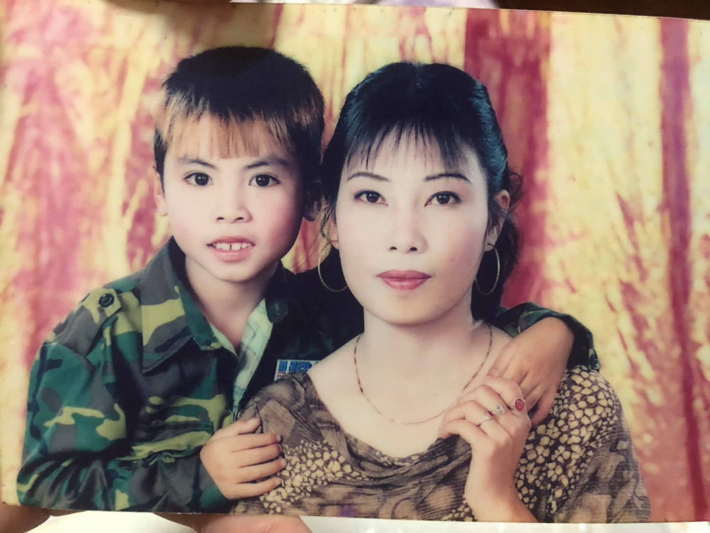 Cười nghiêng ngả với ảnh 18 năm trước của “quàng tử” Đức Huy, bá đạo nhất là cặp lông mày ảnh 2