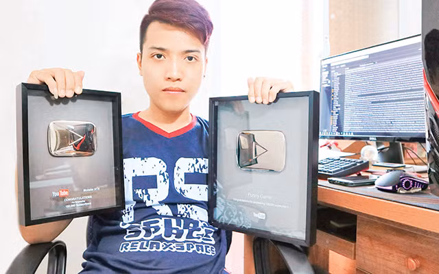 Kênh YouTube với hơn 9 triệu lượt theo dõi của NTN Vlogs bị tắt chức năng kiếm tiền? ảnh 1