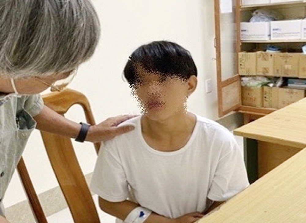 Cà Mau: Bắt giữ kẻ xâm hại nhiều bé trai mạo danh là Vương Nguyên, con của Vương Tuấn Khải ảnh 1