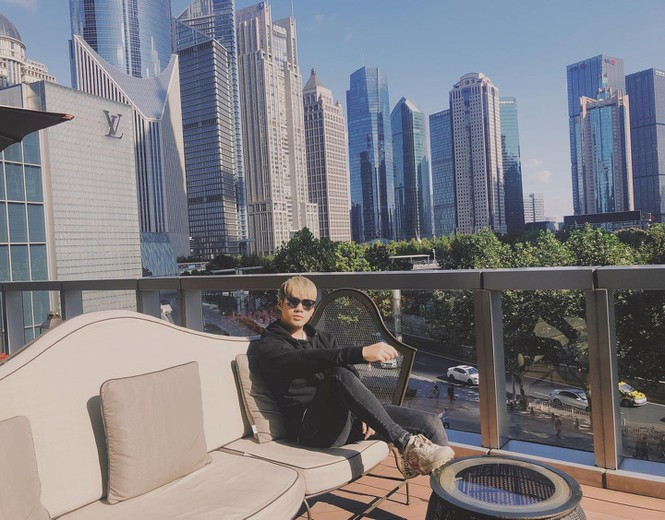 Loạt nam thần “Người Ấy Là Ai“: Những chàng CEO “bên ngoài đẹp trai, bên trong nhiều tiền“ ảnh 9