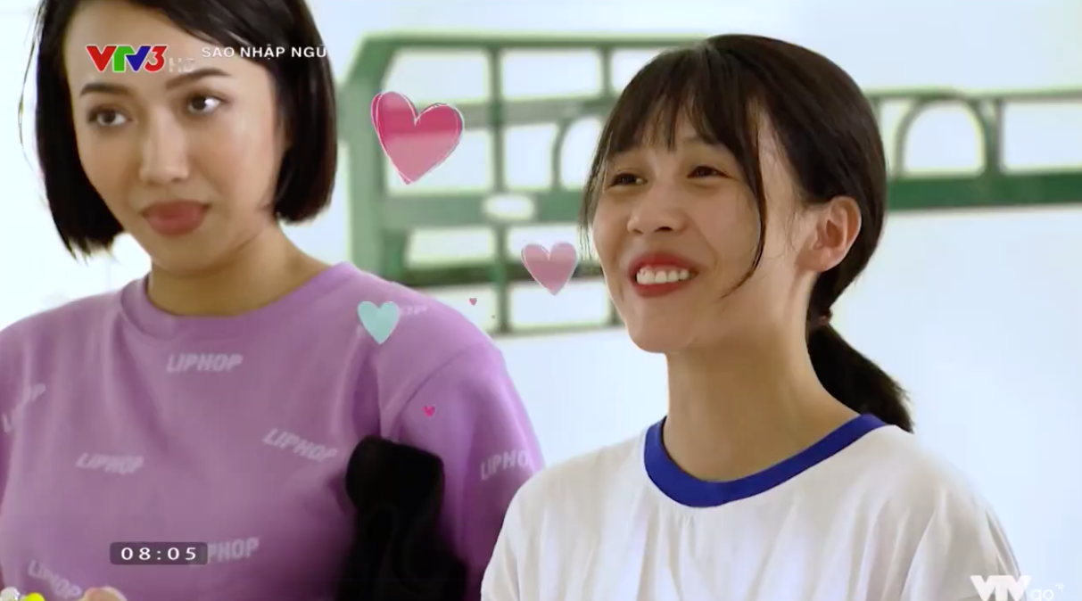 Ba mẹ YouTuber Hậu Hoàng công khai tuyển con rể: Cả nhà đang rất mong Hậu có người yêu! ảnh 1